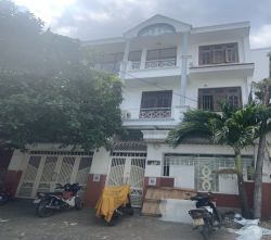 cho thue nha khu mieu noi phuong 1 binh thanh 65 trieu