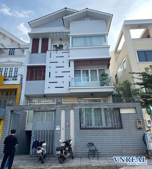 cho thue mat bang duong hoa lan dien tich 8x18m gia 30tr th loi di rieng
