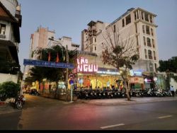 cho thue nha quan 3 mat tien duong nguyen thong phuong 9 quan 3 12000 