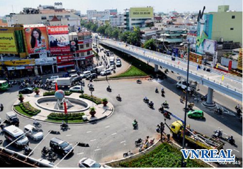 cho thue mat bang 2 mat tien nga tu lang cha ca 4x12 1 tret 1 lau