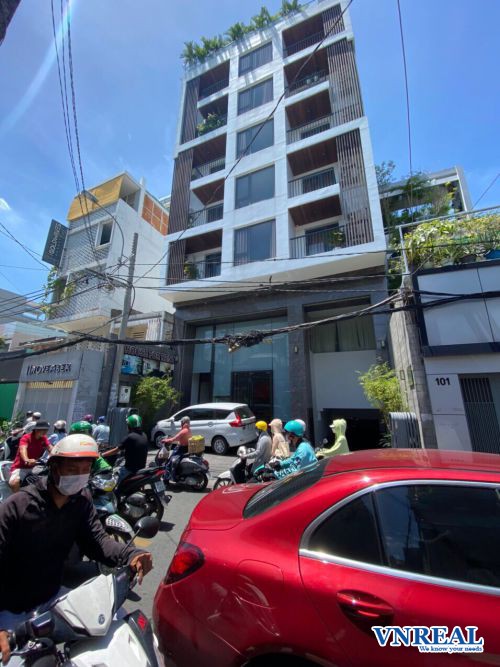 ban chdv mat tien duong tran quang dieu dt 105m x 32m 1 ham 7 tang gia ban 125 ty