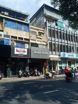 cho thue nha mat tien duong ho van hue dien tich 4mx12m no hau 68m  2 lau gia 29tr th