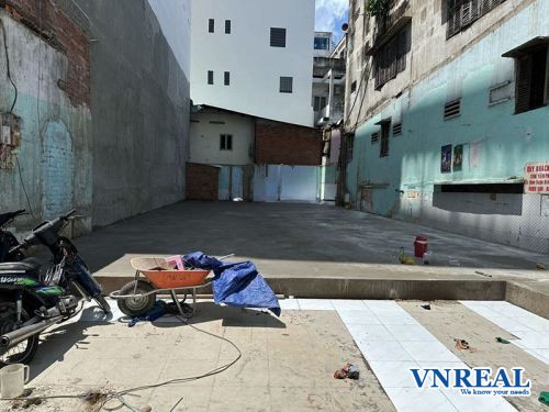 Cho thuê đất trống Đường Xô Viết Nghệ Tĩnh đoạn 2 chiều, Diện tích 7,5mx28m, Nở hậu 9m, Giá 60tr/th