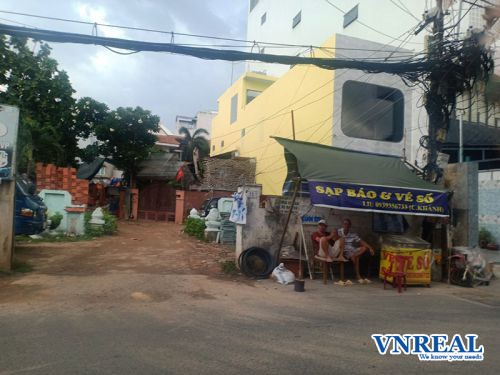 Cho thuê mặt bằng Trần Bình Trọng, Diện tích 10mx40m, Giá 60tr/th