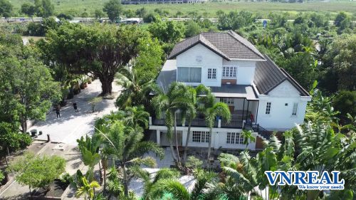 Bán biệt thự vườn Lò Lu Quận 9, DT 40 x 110m, Giá bán 18x tỷ