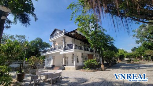 Bán biệt thự vườn Lò Lu Quận 9, DT 40 x 110m, Giá bán 18x tỷ