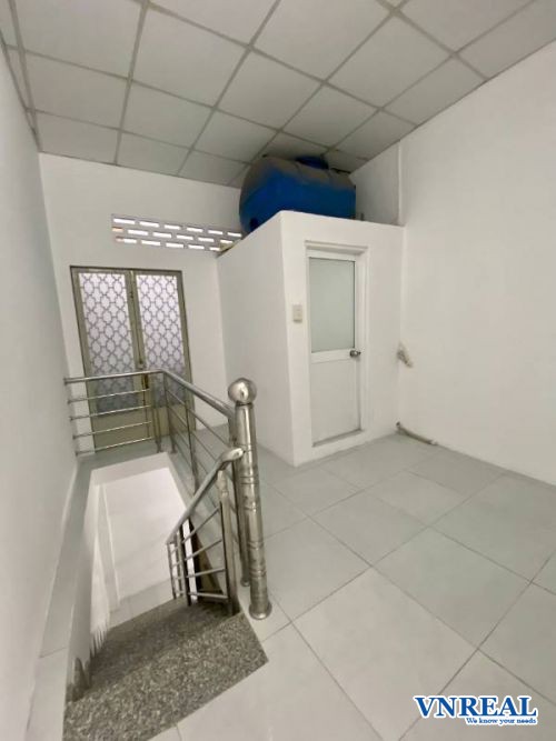 Cho thuê mặt bằng Đường Hồ Xuân Hương, Diện tích 4,5mx19m, Giá 20tr/th