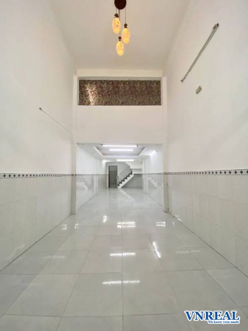 Cho thuê mặt bằng Đường Hồ Xuân Hương, Diện tích 4,5mx19m, Giá 20tr/th